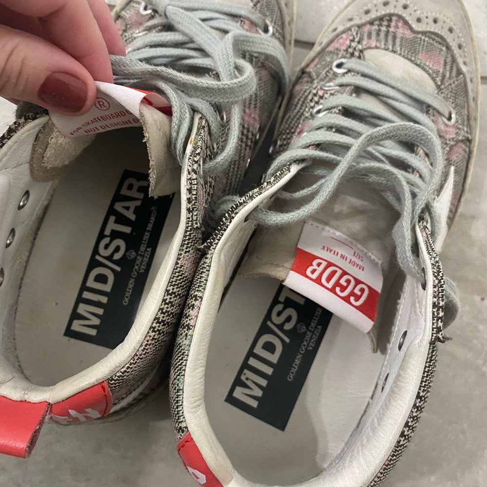 Golden Goose Midstar -Authentic, size 7